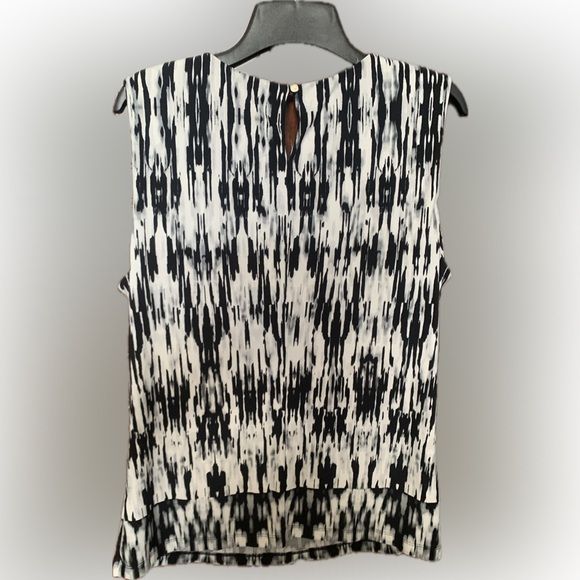 CALVIN KLEIN sleeveless black & white top, large - Picture 4 of 4
